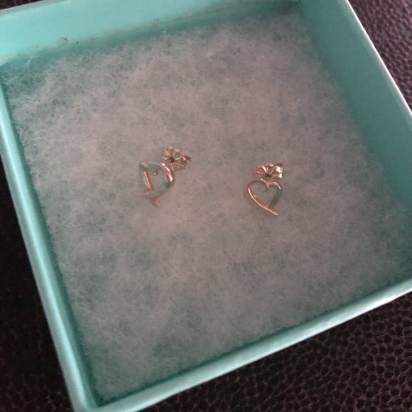 Tiffany & Co.  Paloma Picasso Sterling Silver Loving Heart Earrings - Picture 1 of 4